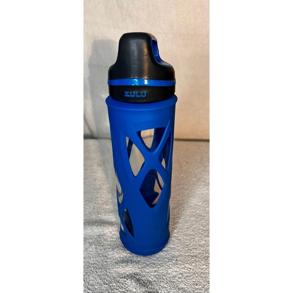 Zulu Water Bottle Blue 20oz Glass Silicone Sleeve Leakproof Sports BPA-Free Drin